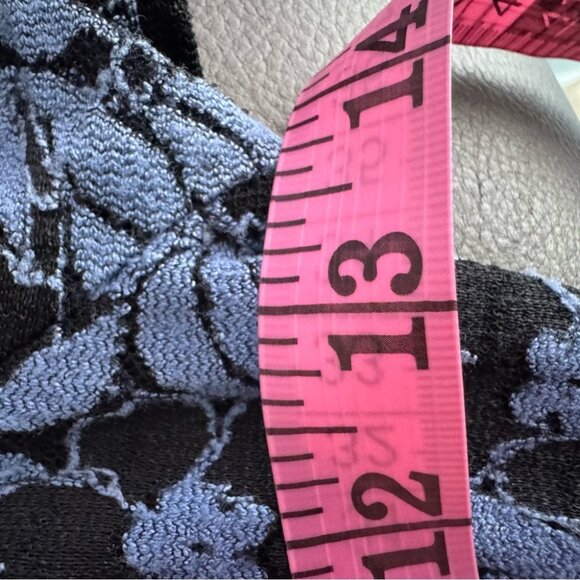 Garage top long sleeve lace blue mesh floral flowers v neck ruffle trim cute - Picture 8 of 9